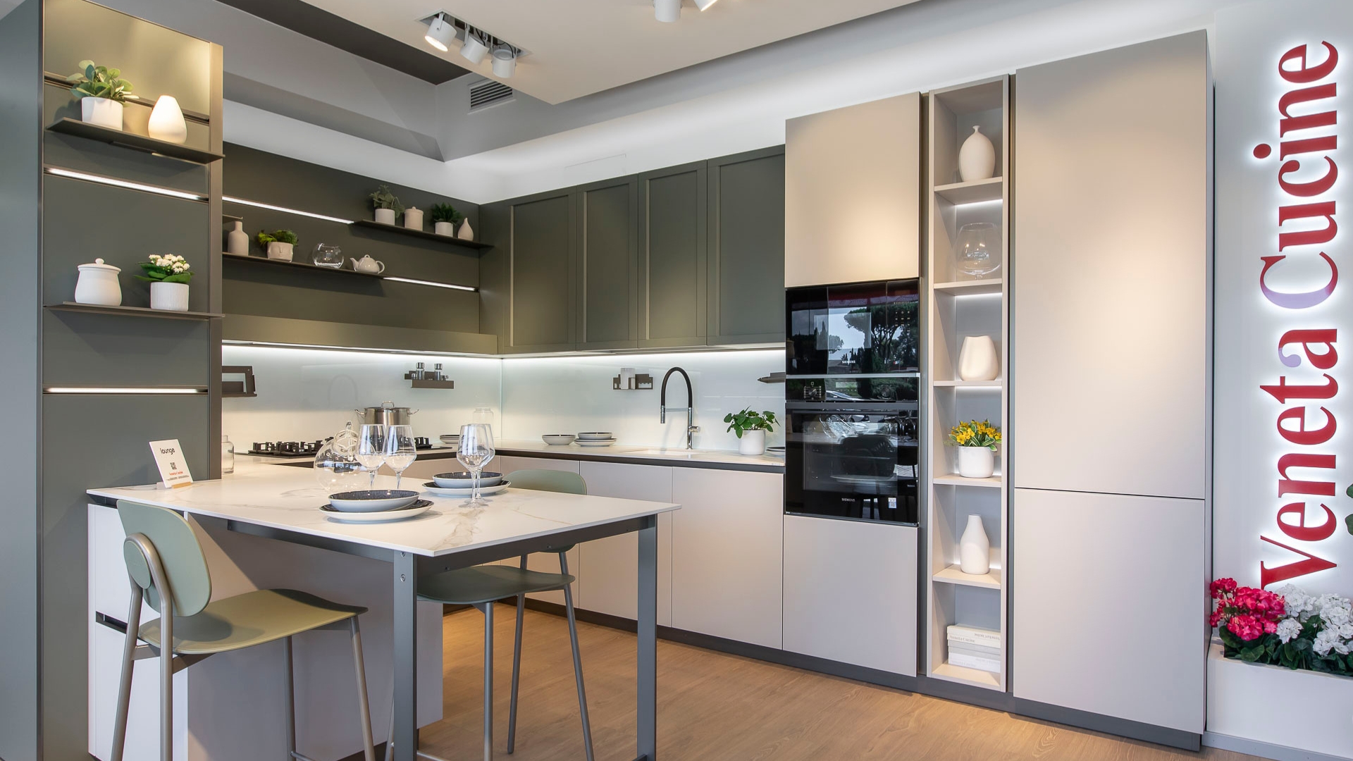 Manutenzione di una Veneta Cucine: cinque pilastri per preservare bellezza e funzionalità nel tempo.