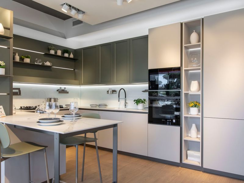 Manutenzione di una Veneta Cucine: cinque pilastri per preservare bellezza e funzionalità nel tempo.